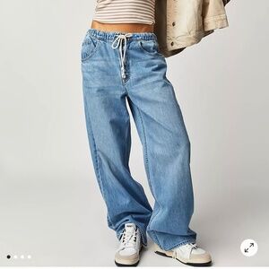 Mother Denim SNACKS! The Drawn Fun Dip Jeans